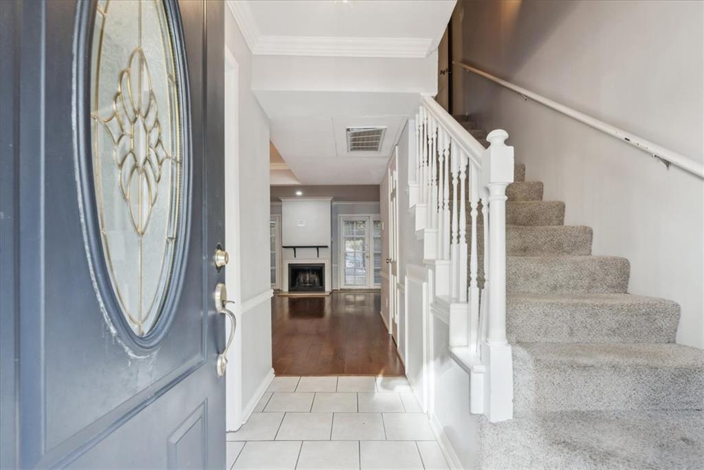 Dickason Condo 3627 - Residential Lease