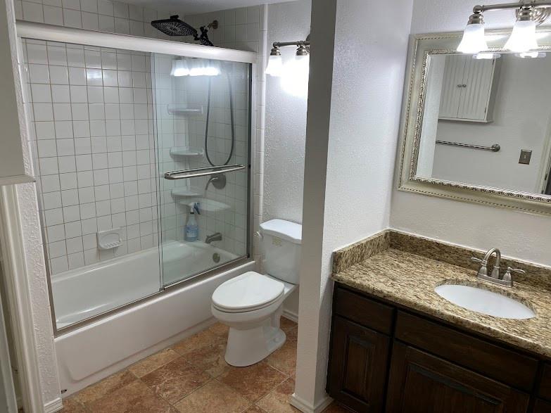 River Oaks Condos - Residential Lease