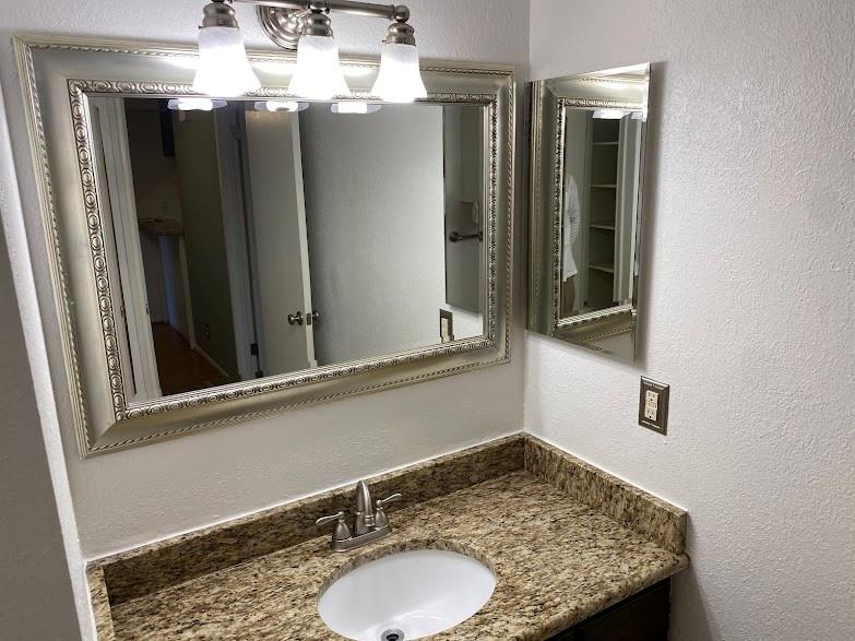 River Oaks Condos - Residential Lease