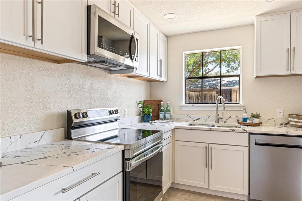 Decordova Bend Estate - Residential