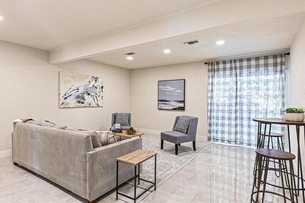 Decordova Bend Estate - Residential