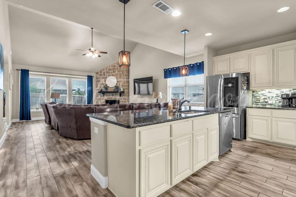 4323 Cherry Lane