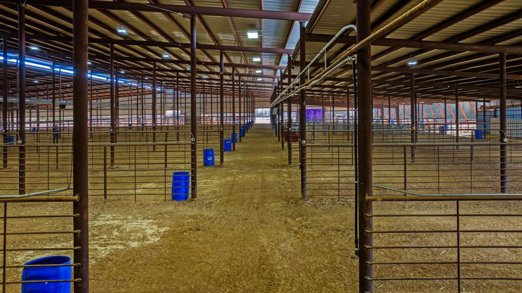 na - Commercial Sale