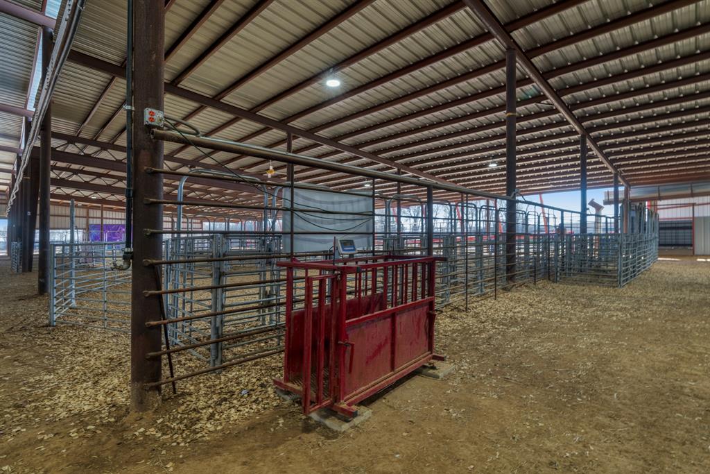 na - Commercial Sale