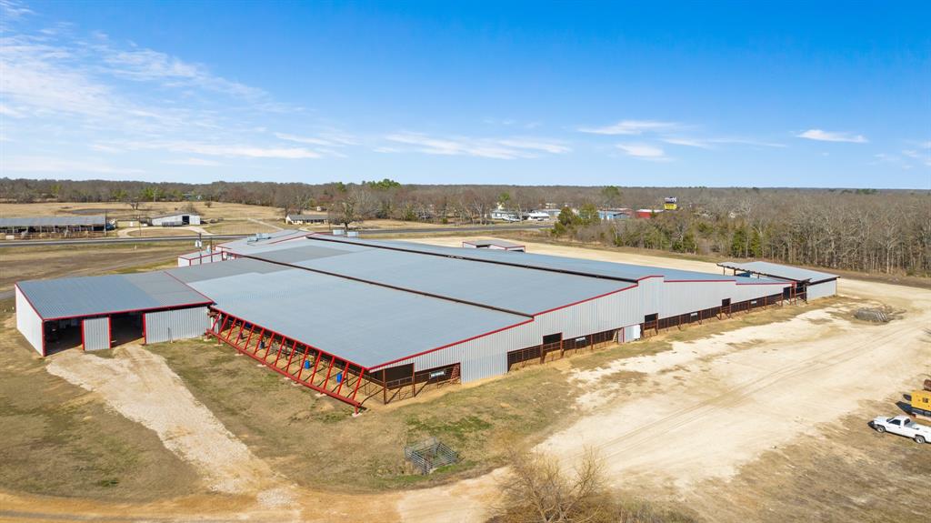 na - Commercial Sale