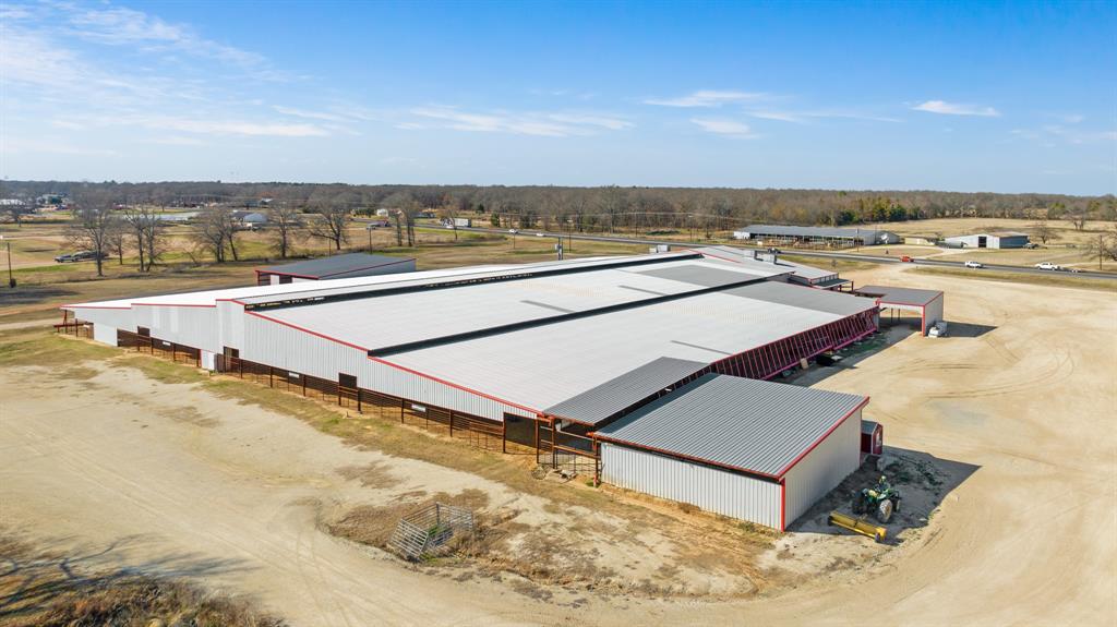 na - Commercial Sale