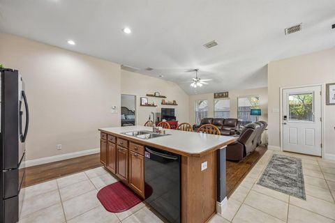 Tiny photo for 4017 Heavenly Way, Heartland, TX 75126 (MLS # 21209648)