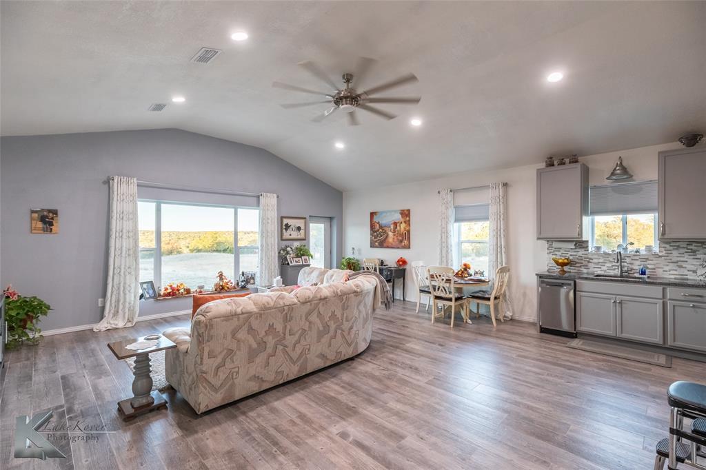 (926NW) JIM NED ABST-NORTHWEST - Residential