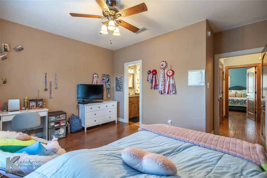 (926NW) JIM NED ABST-NORTHWEST - Residential