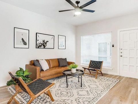 4203 Gilbert Avenue 219 Dallas TX 75219