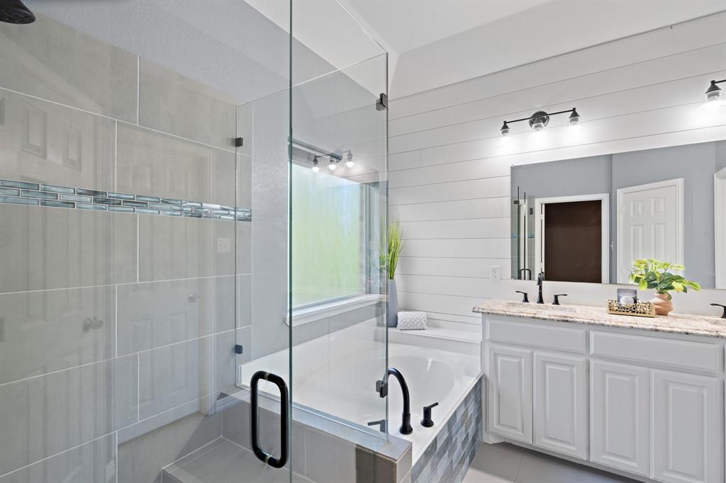 Club Villa Estates - Residential