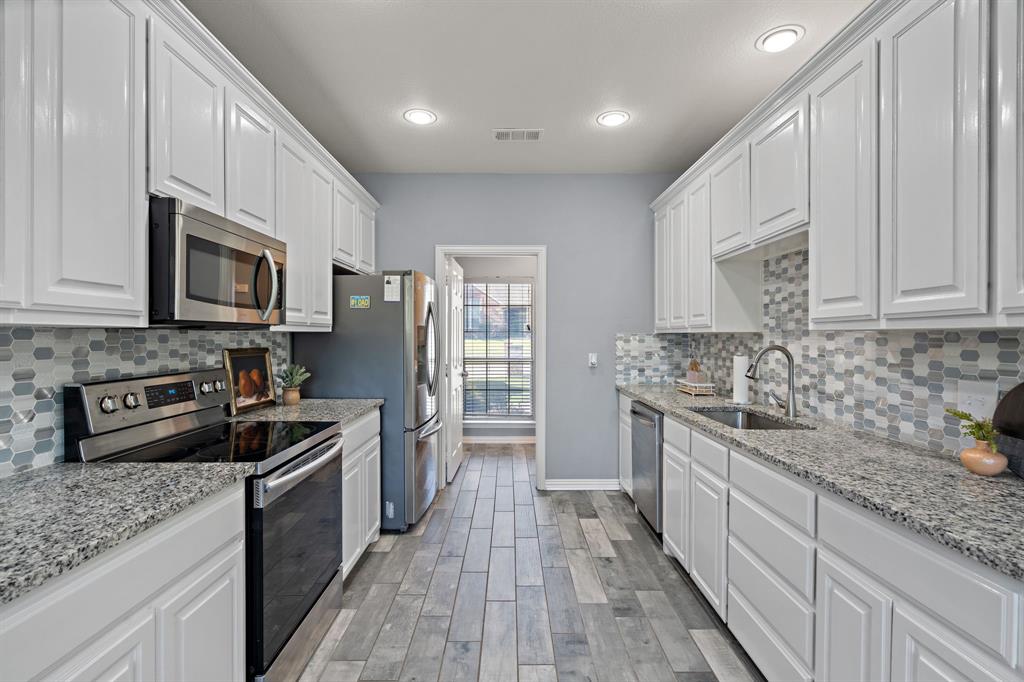 Club Villa Estates - Residential