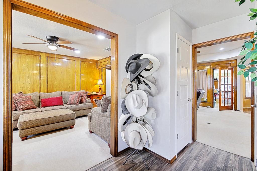 Lake Country Secret Harbour - Residential