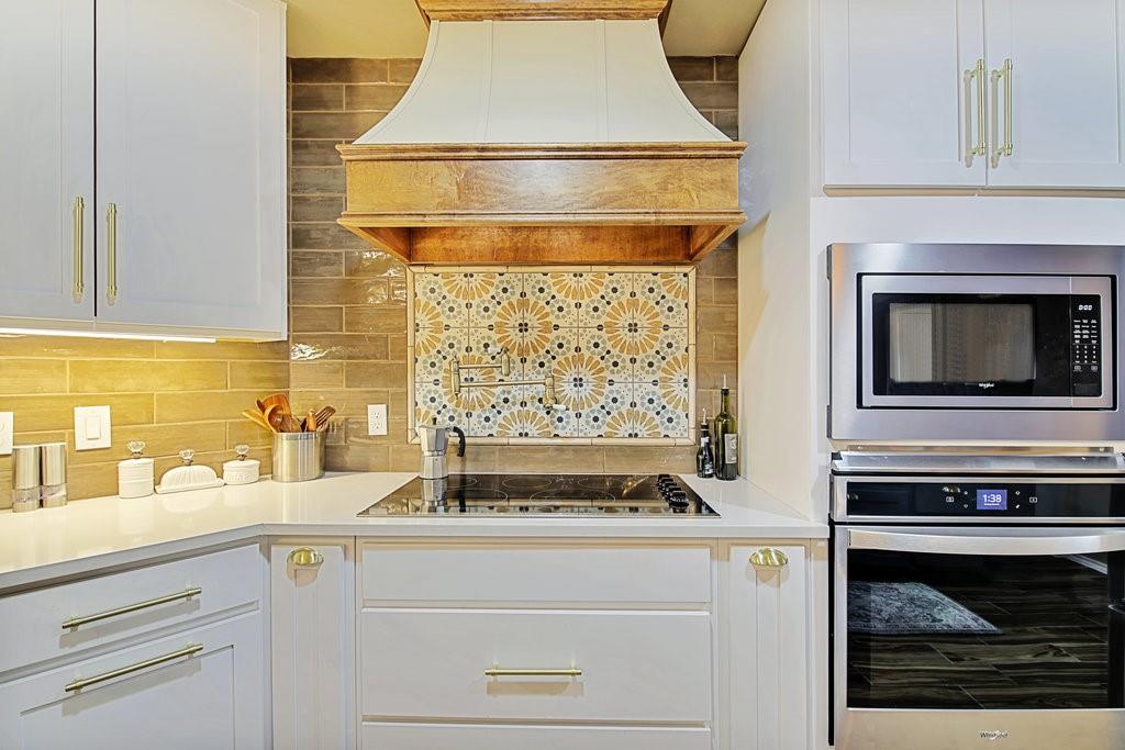 Lake Country Secret Harbour - Residential