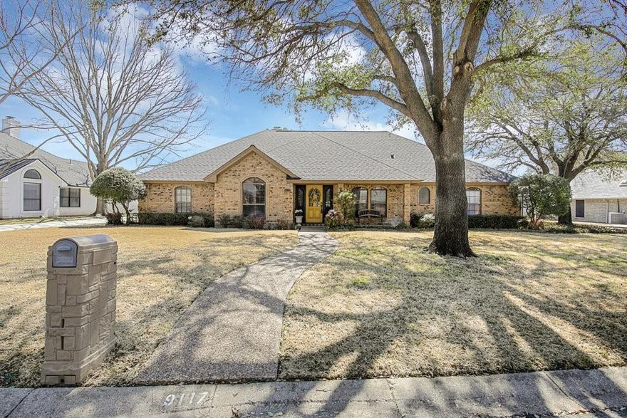 Offer Accepted - Open House Canceled! Lovely one story 4 bed 3 bath home in wonderful neighborhood close to Eagle Mountain Lake. 2 large living areas with gorgeous wood paneling. Large primary bedroom with remodeled bath and 2 walk in showers. Open and bright sun room off of primary bedroom with nice views of fenced back yard and patio. One secondary bedroom has en-suite. Other bedrooms have adjoining Jack and Jill style updated bathroom. Ideal home for multi-generational family. Side entry garage gives extra parking. Located in tree-lined Secret Harbour where the voluntary HOA provides lake privileges. Boat storage has been converted to a workshop with electric and window unit ac. Backyard has gardens plus a deck and pergola with permanent seating and room for the bbq. Many improvements include 2 new ac units, new roof, new garage door and openers, new lighting, new doors, new flooring, and much more. Pride of ownership is abundant. Home is peaceful, serene and ready for new owner.