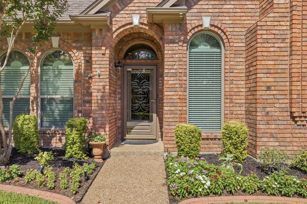 Photo of 2224 Cachelle Court, Bedford, TX 76021 (MLS # 21361944)