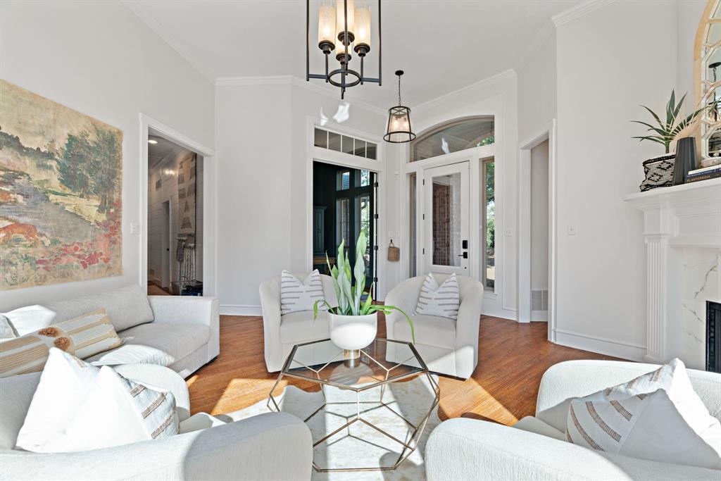 1030 Pioneer Circle E