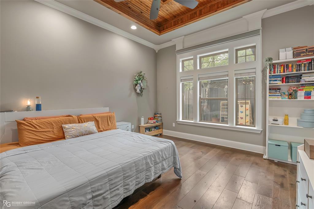 Oak Alley - Residential