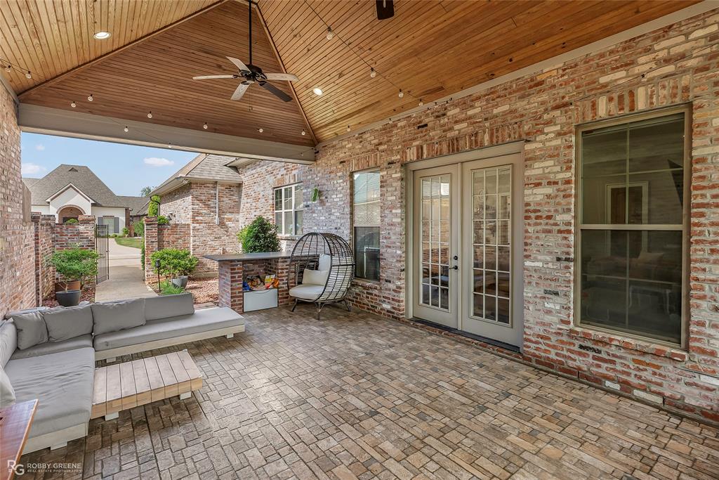 Oak Alley - Residential