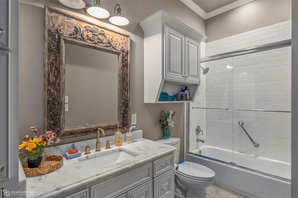 Oak Alley - Residential