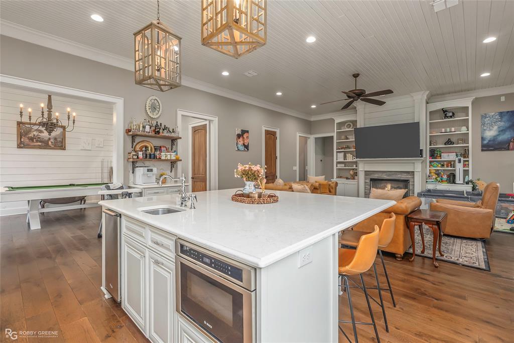 Oak Alley - Residential