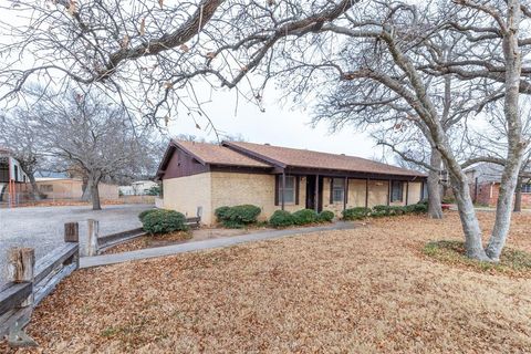 A home in Clyde