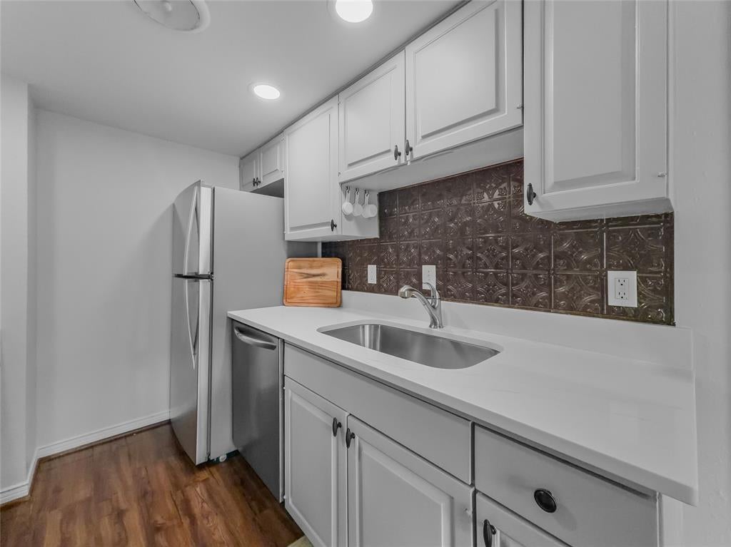 15922 Club Crest Drive 2107