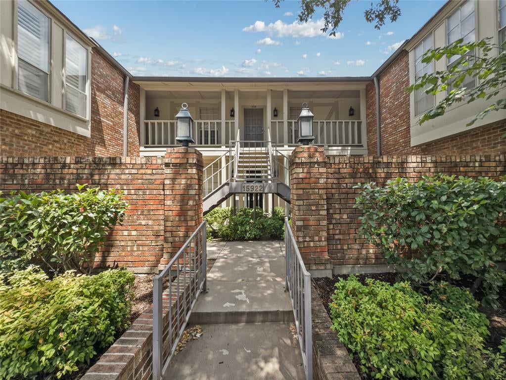 15922 Club Crest Drive 2107