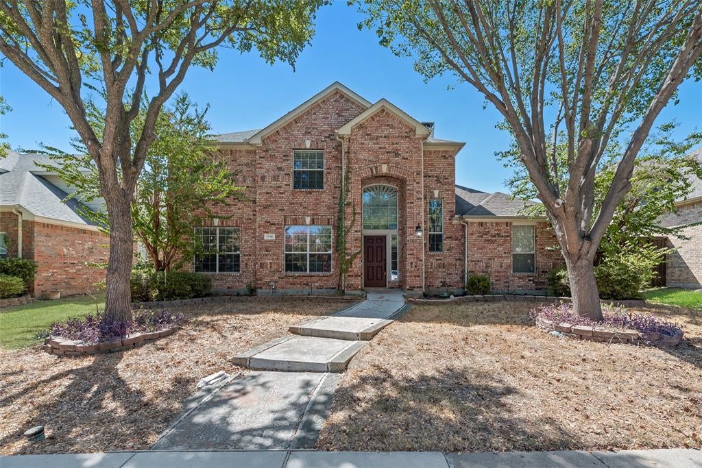 1716 Clarke Springs Drive