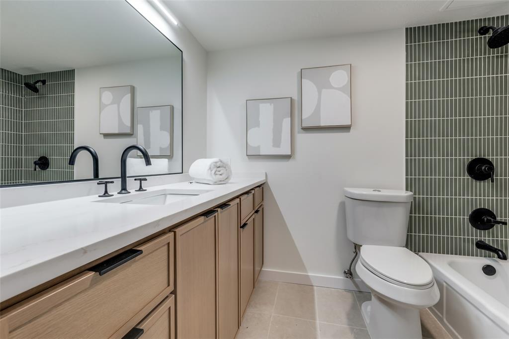 Gilbert Ave Condo 4525 - Residential