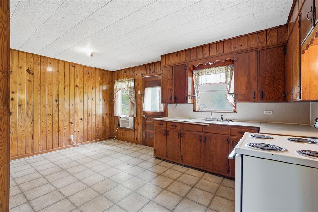 222 S Fairpark Street