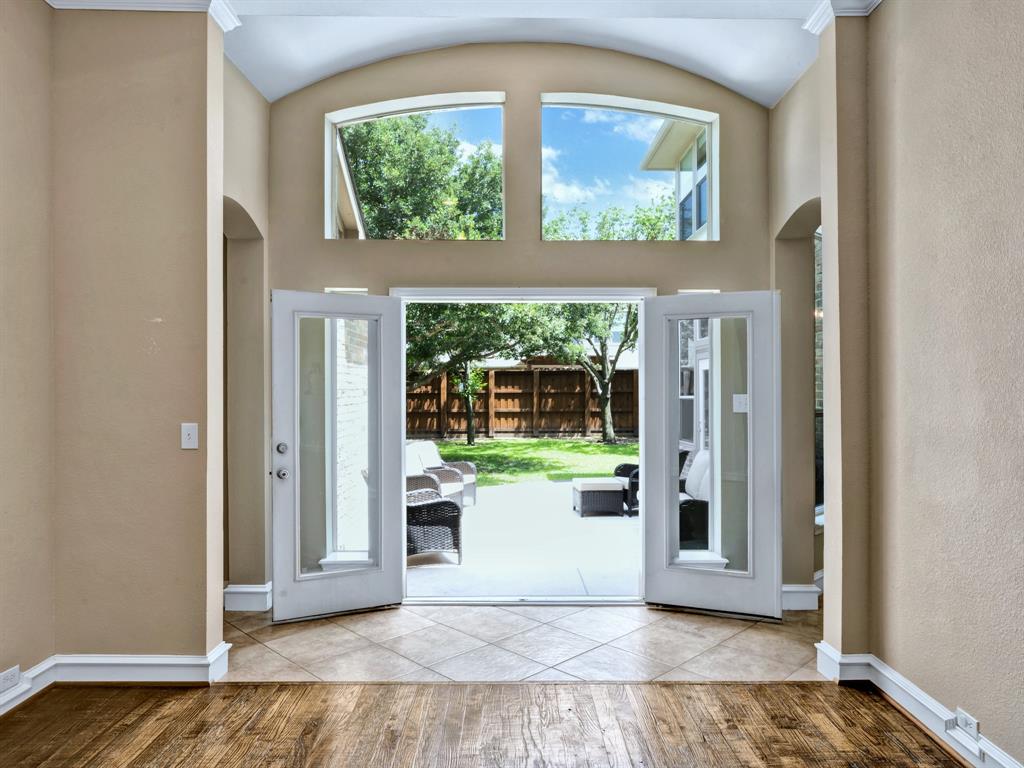 511 Cloud View Court
