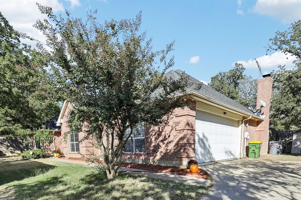 516 Shady Oaks Trail