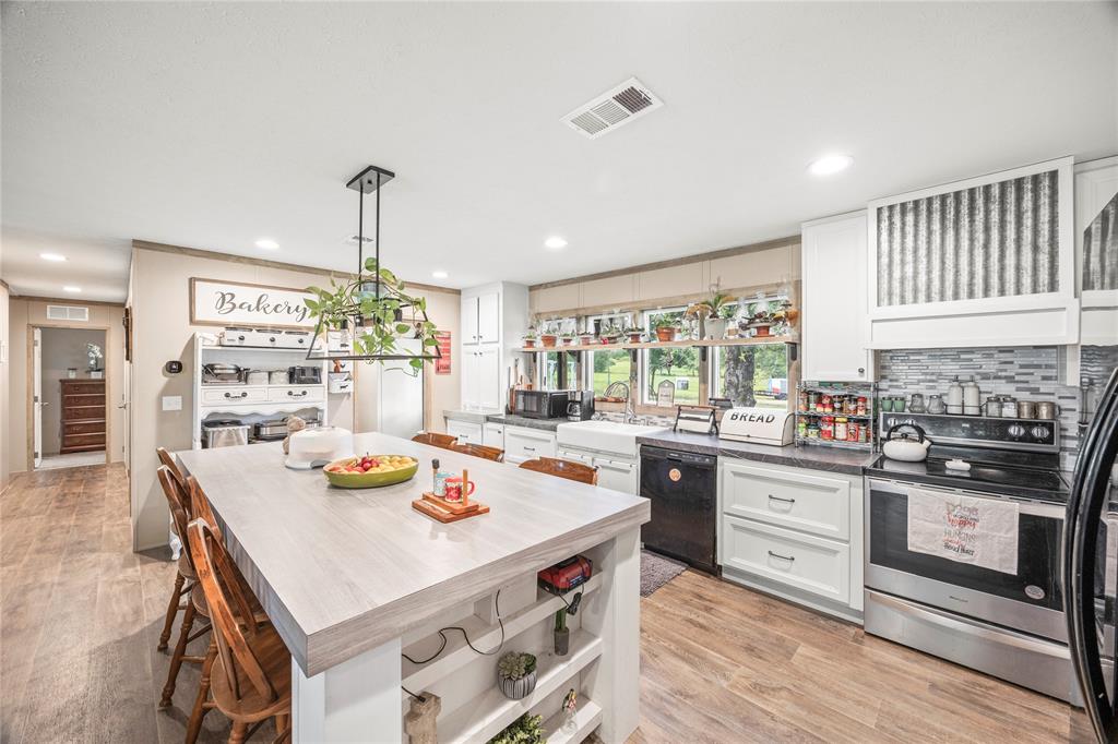 154 Private Road 6926