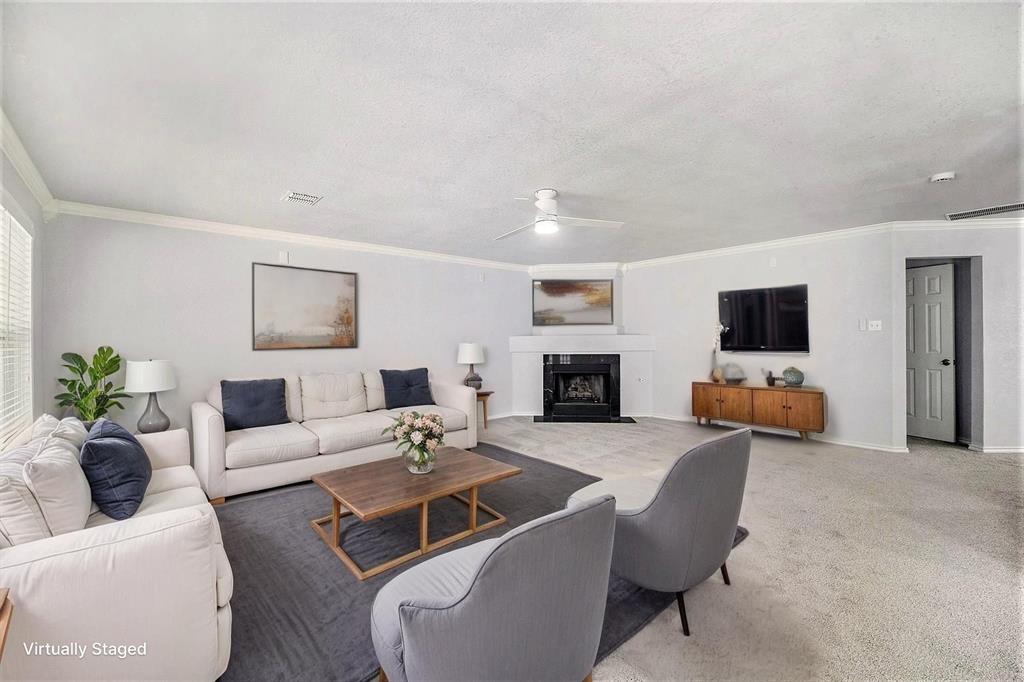 6512 Willow Oak Court