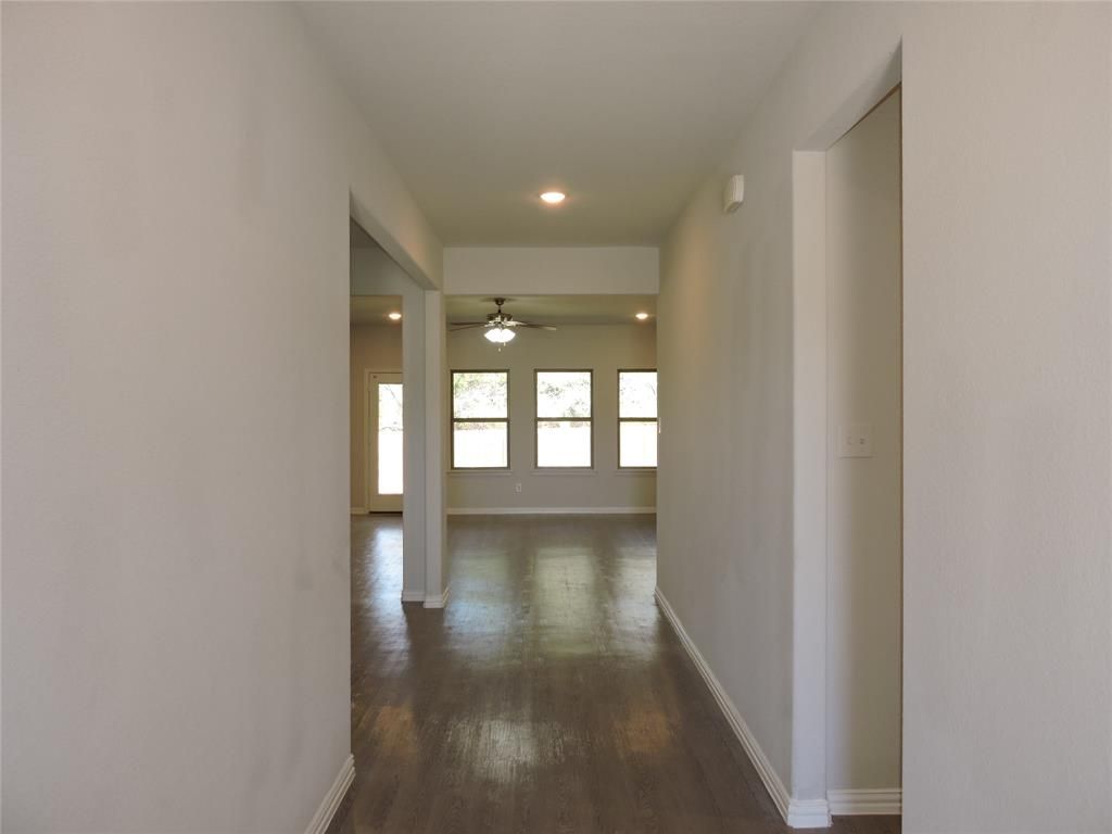 Photo of 2100 Penn Street, Farmersville, TX 75442 (MLS # 21215522)