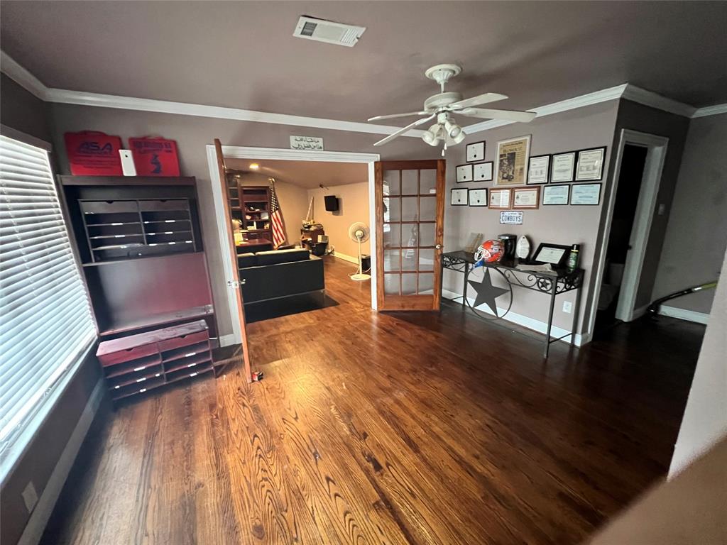 Brasher Add - Commercial Sale