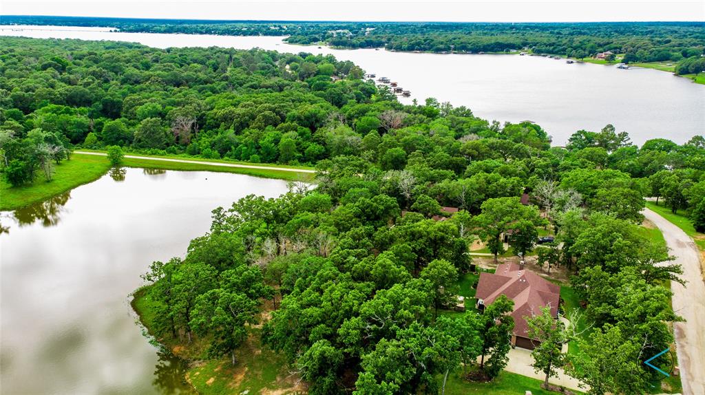 Bluffs Cedar Crk Lk-Ph Il & IV - Residential