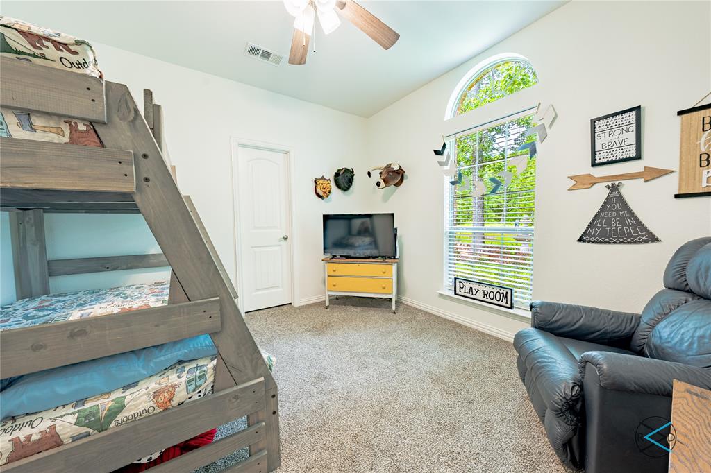 Bluffs Cedar Crk Lk-Ph Il & IV - Residential