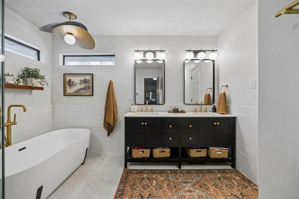 Mc Kamy Oaks Add - Residential