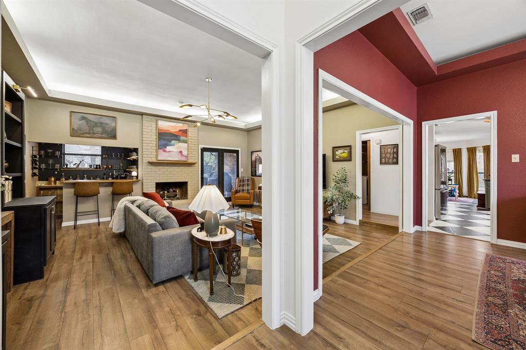 5209 Commander Court