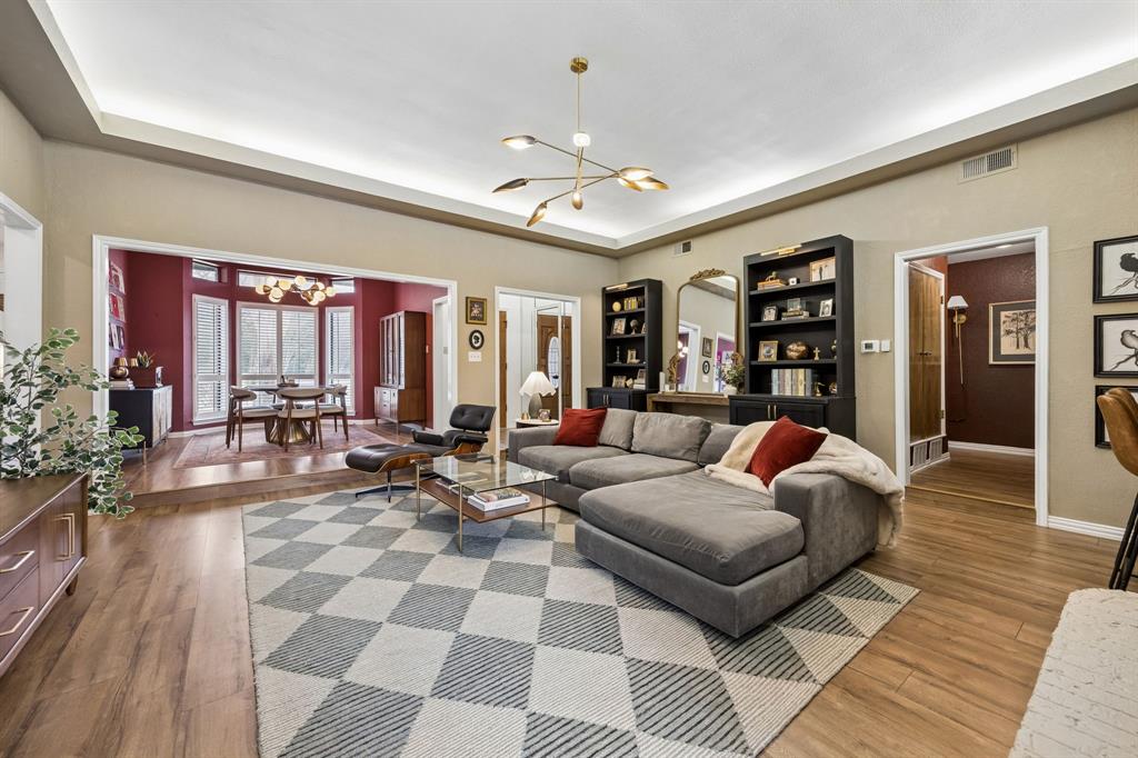 Mc Kamy Oaks Add - Residential