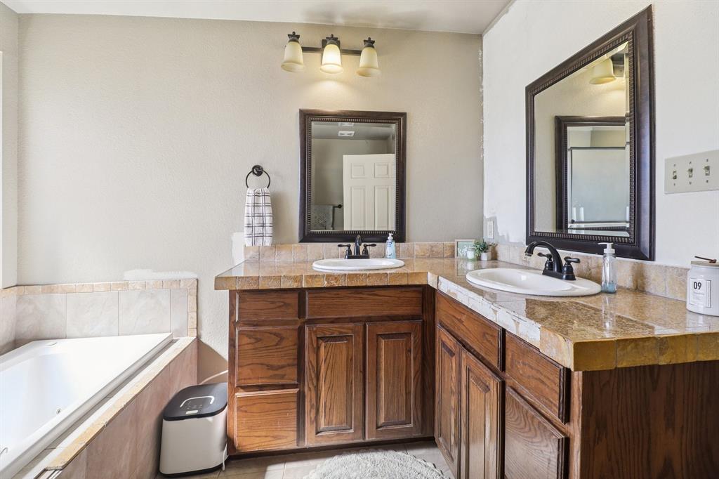 Canyon Creek III - Residential