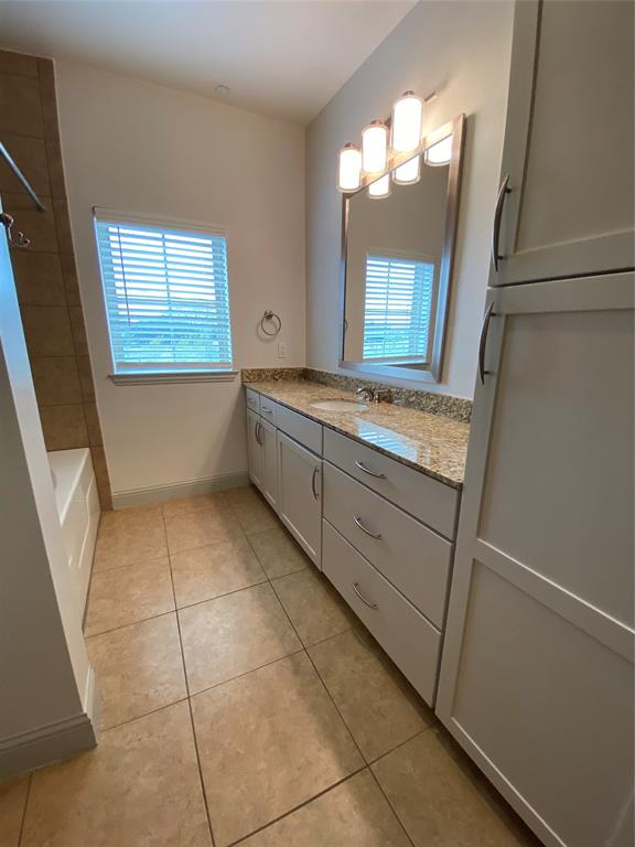 Cambridge of Highland Park Condo - Residential Lease