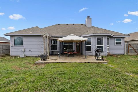 A home in Oak Point