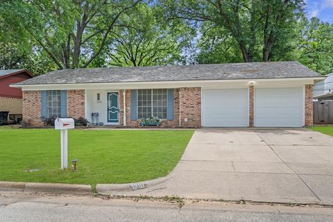 1710 Windsor Drive Arlington TX 76012