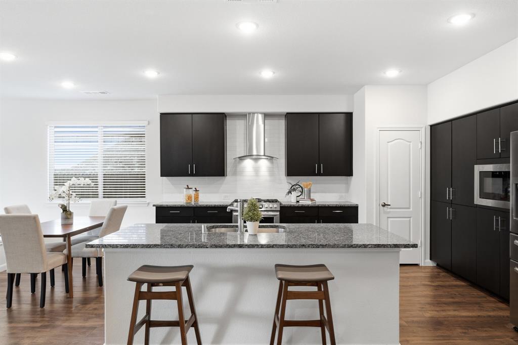 3949 Bellingham Lane