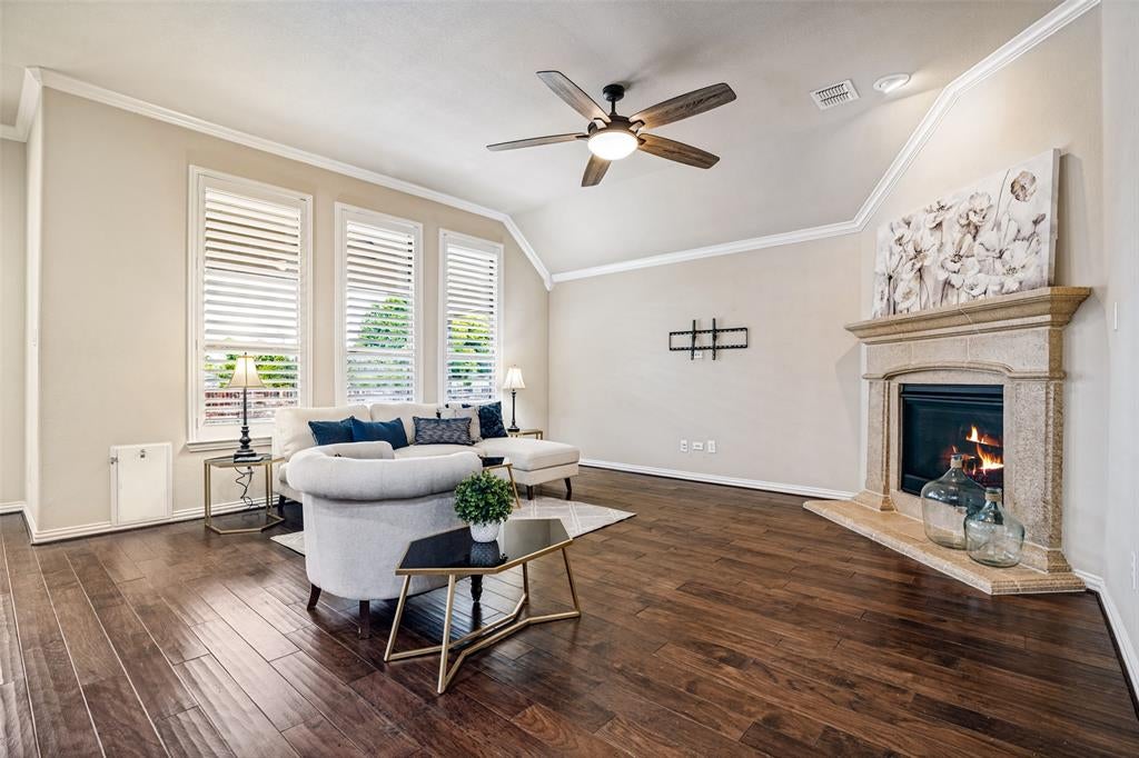 8303 Lake Valley Court