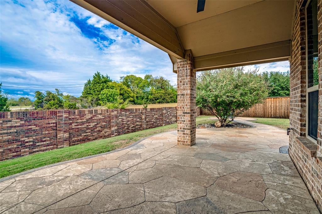 8303 Lake Valley Court
