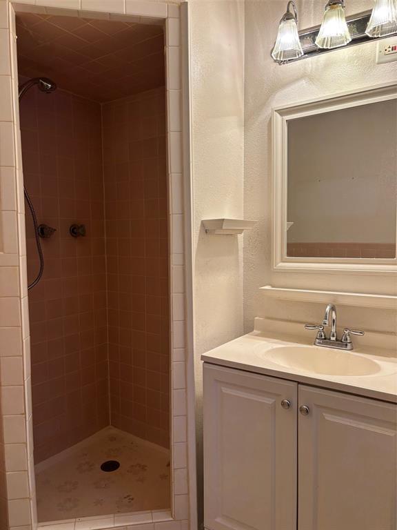 Glenn Oaks Add - Residential
